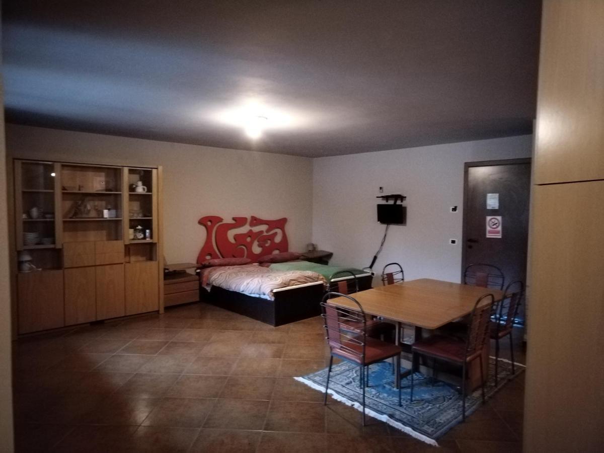 Bed & Breakfast Viadelgolf41 Carimate Kültér fotó